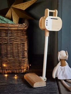 Aspirateur Balai En Bois FSC® Blanc - Vertbaudet -Produits Pour Bébé aspirateur balai en bois fsc 2