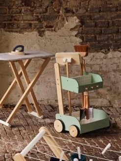 Chariot De Ménage En Bois FSC® Vert - Vertbaudet -Produits Pour Bébé chariot de menage en bois fsc 3