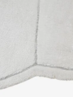 Grand Tapis En Fourrure Coquillage SOUS L'OCÉAN Ecru - Vertbaudet -Produits Pour Bébé grand tapis en fourrure coquillage sous locean 5
